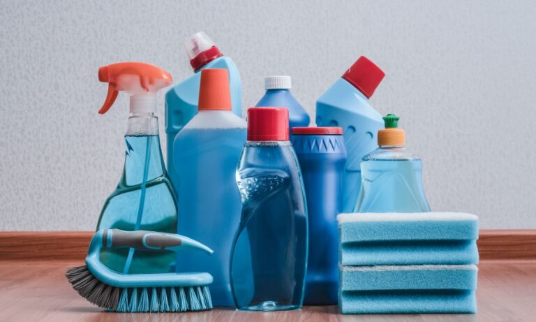 Spring Cleaning Checklist Items for a Fresh and Organized Home